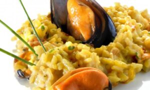Risotto dcon marisco